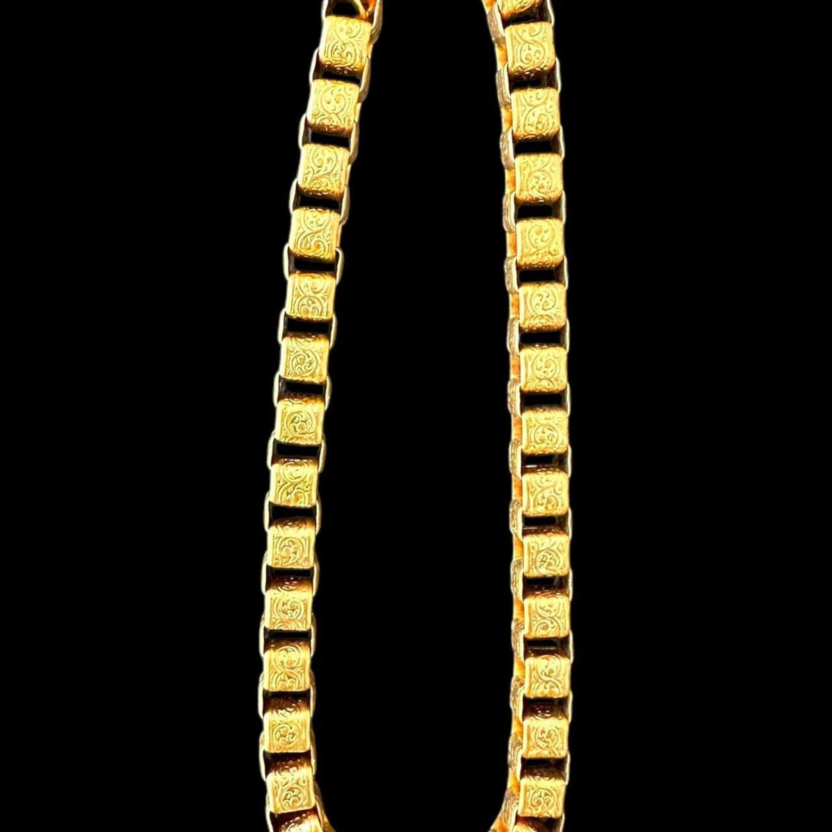 Vintage Gold Tone Engraved Box Chain Bracelet/Anklet