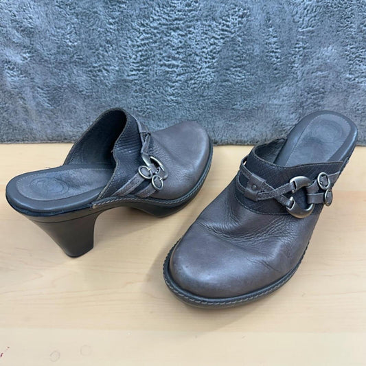 Vintage Nurture Whisper Comfort Black Leather Slip On Heeled Mule Clogs