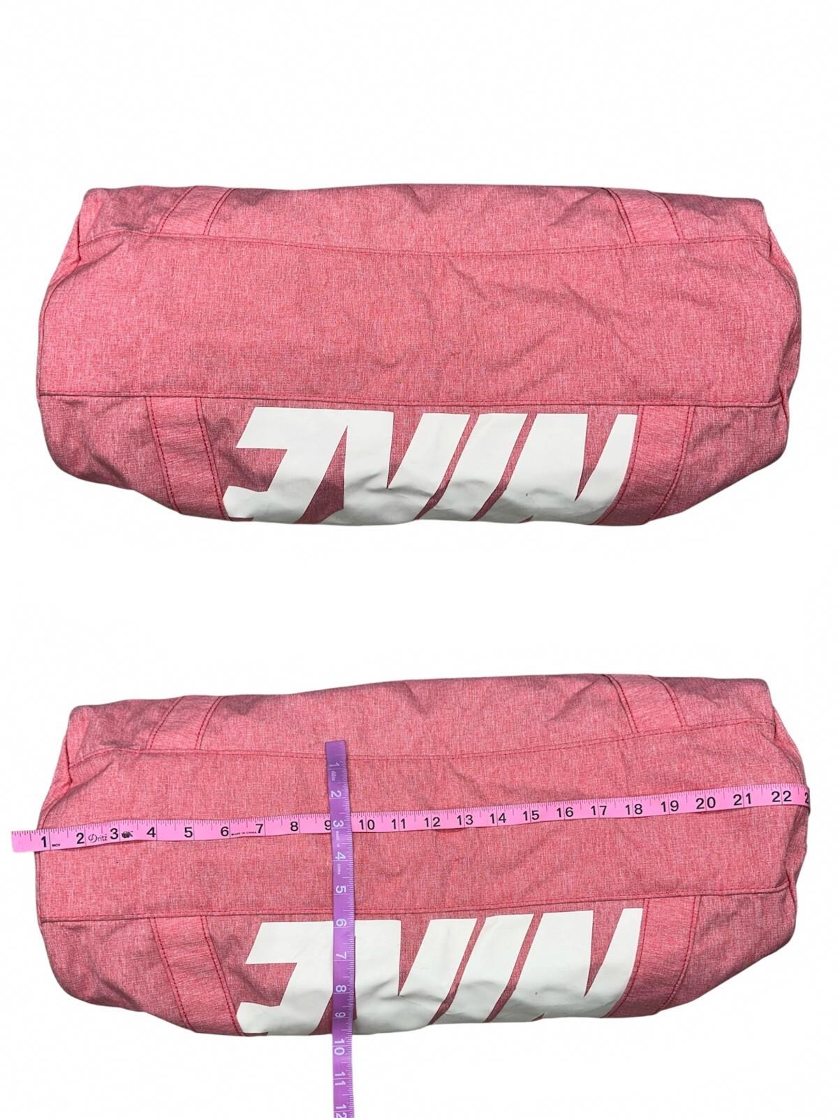 Nike Pink Duffel Bag Casual Sporty Athleisure Streetwear Travel Gym Bag