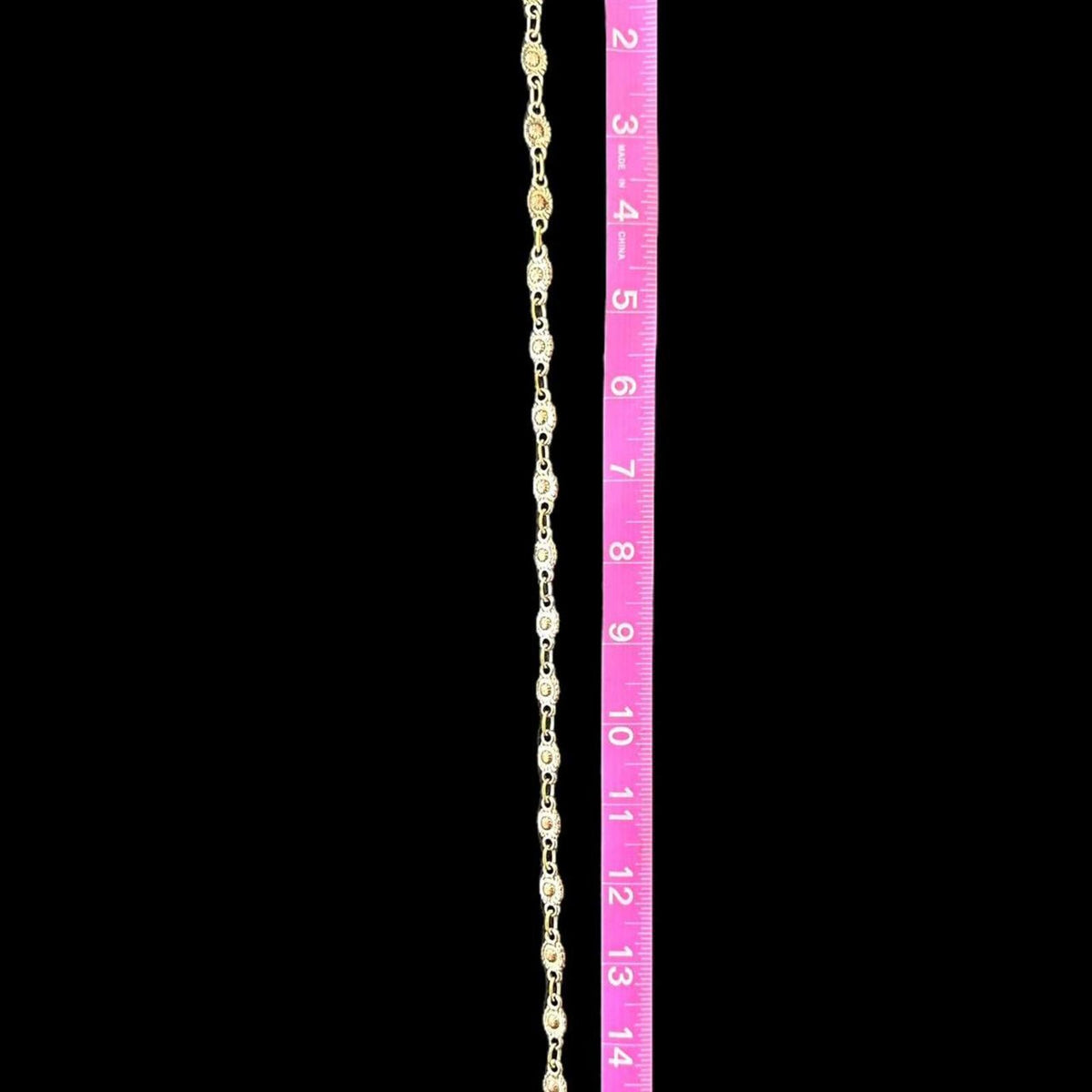Vintage Gold Tone Daisy Link Chain Necklace